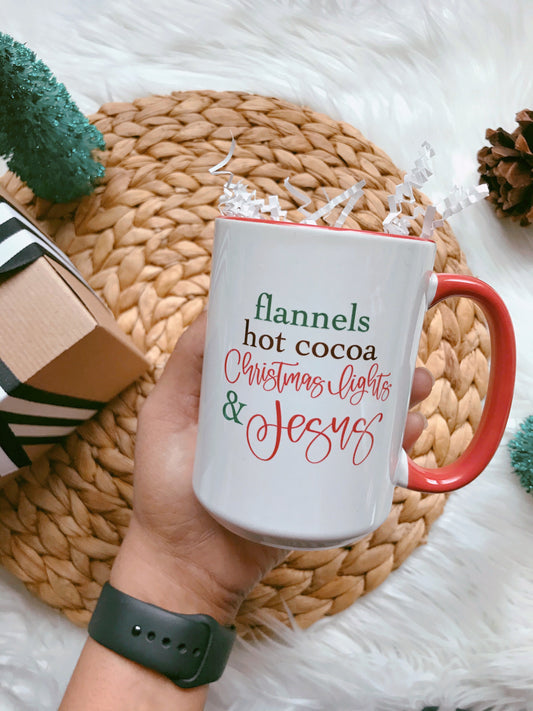 Franelas Cacao Caliente Luces Navideñas y Jesús - Taza Cristiana
